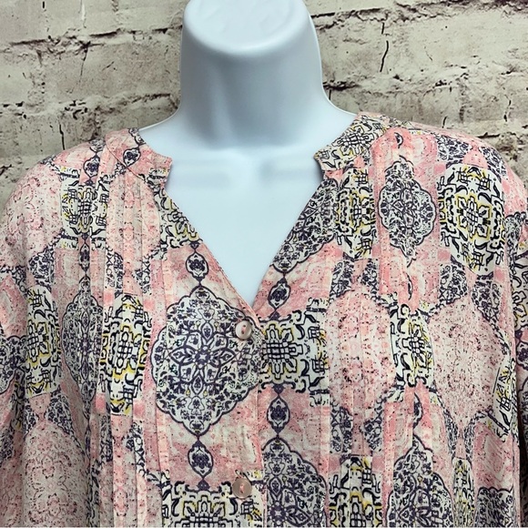 La Cera Pink Damask Print Button Long Sleeve Blouse - Picture 2 of 12